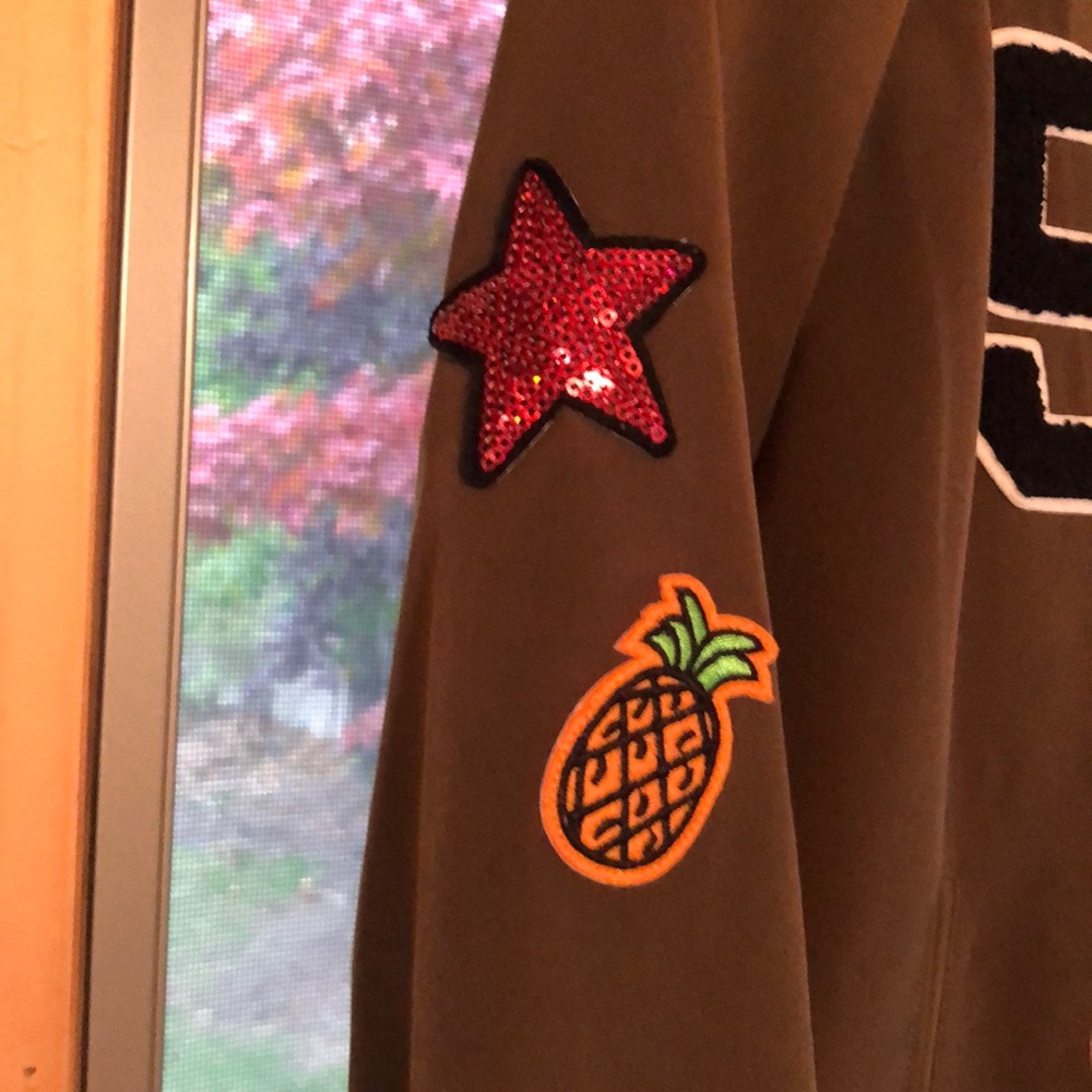 Highline Green Jacket With Patches Size Small - image 2